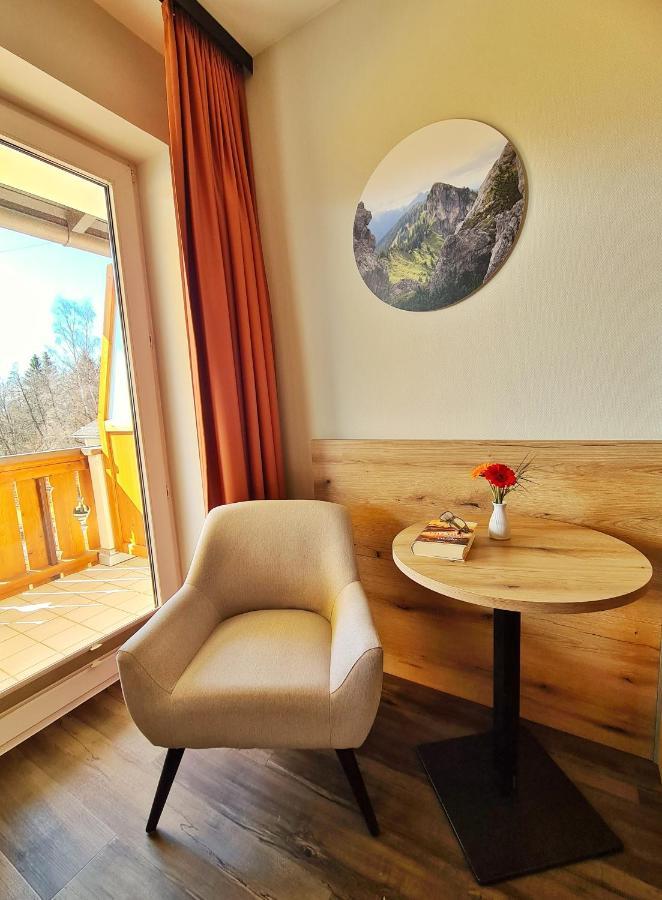 Aura-Hotel Saulgrub Екстер'єр фото