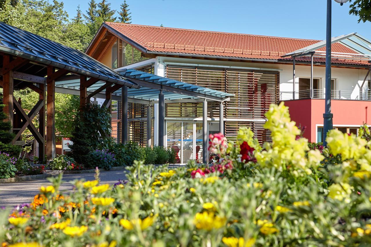 Aura-Hotel Saulgrub Екстер'єр фото